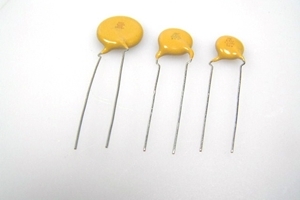 Kondenzátor keramický 1n2/3000V