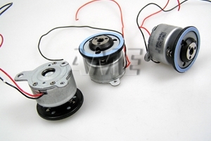 Motor CD/DVD s unašečem TM24xx Ucc=5,9V